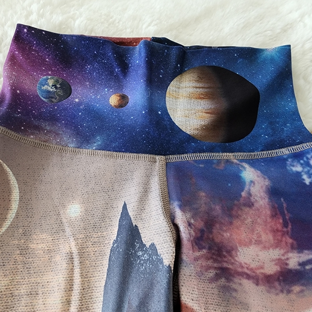 ⛵️🚀🛸🏔 Niyama🌞Sol LAND OF THE LOST Barefoot Leggings XS BNWT - Picture 13 of 16